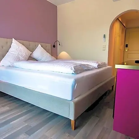 Eden Park Otel 3*